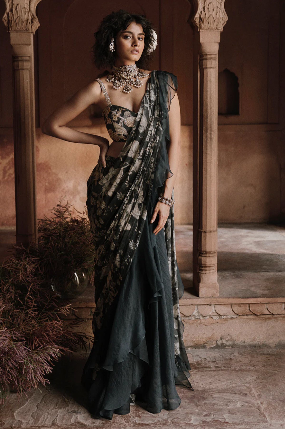 LAINE SAREE SET