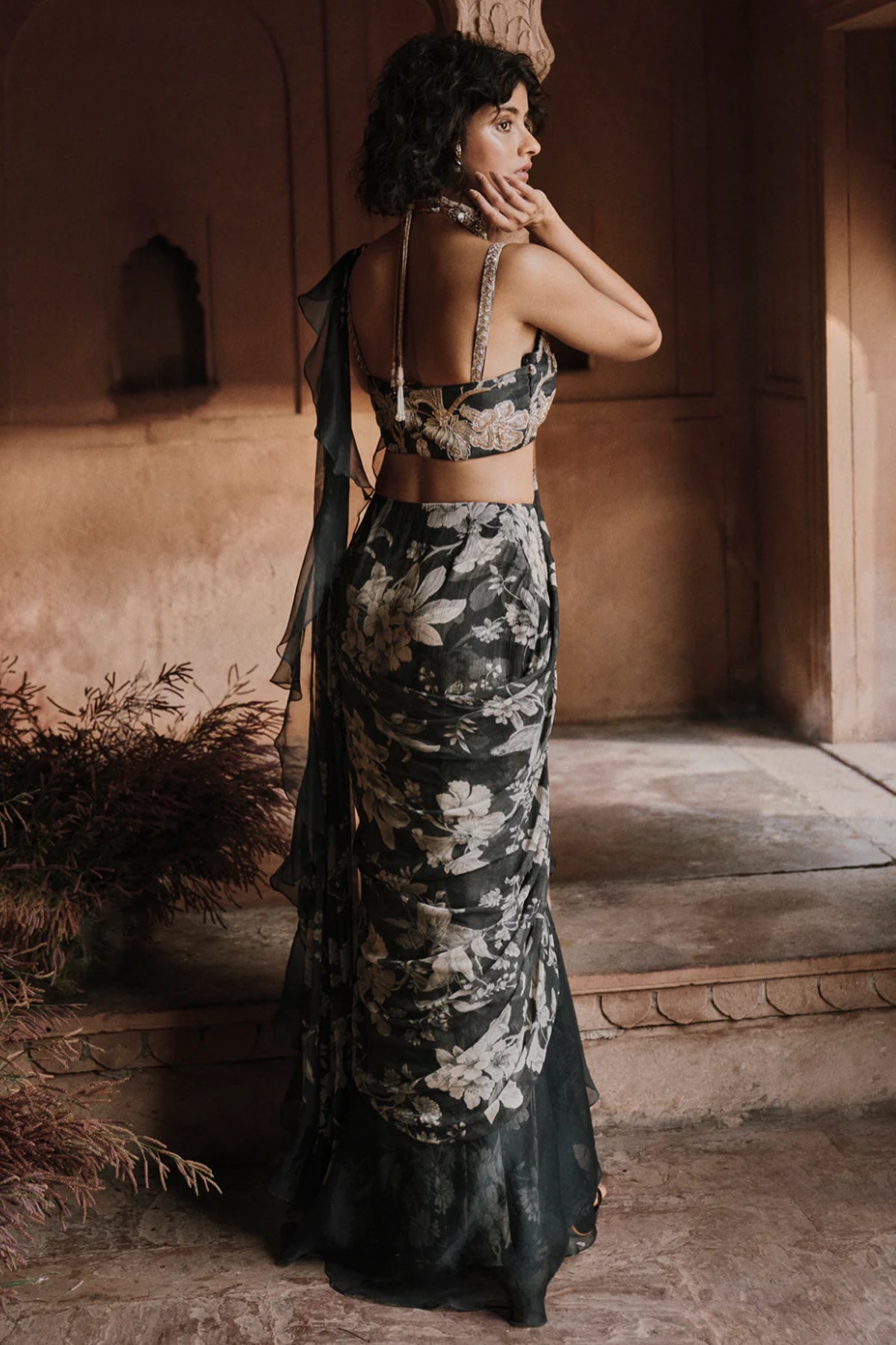 LAINE SAREE SET