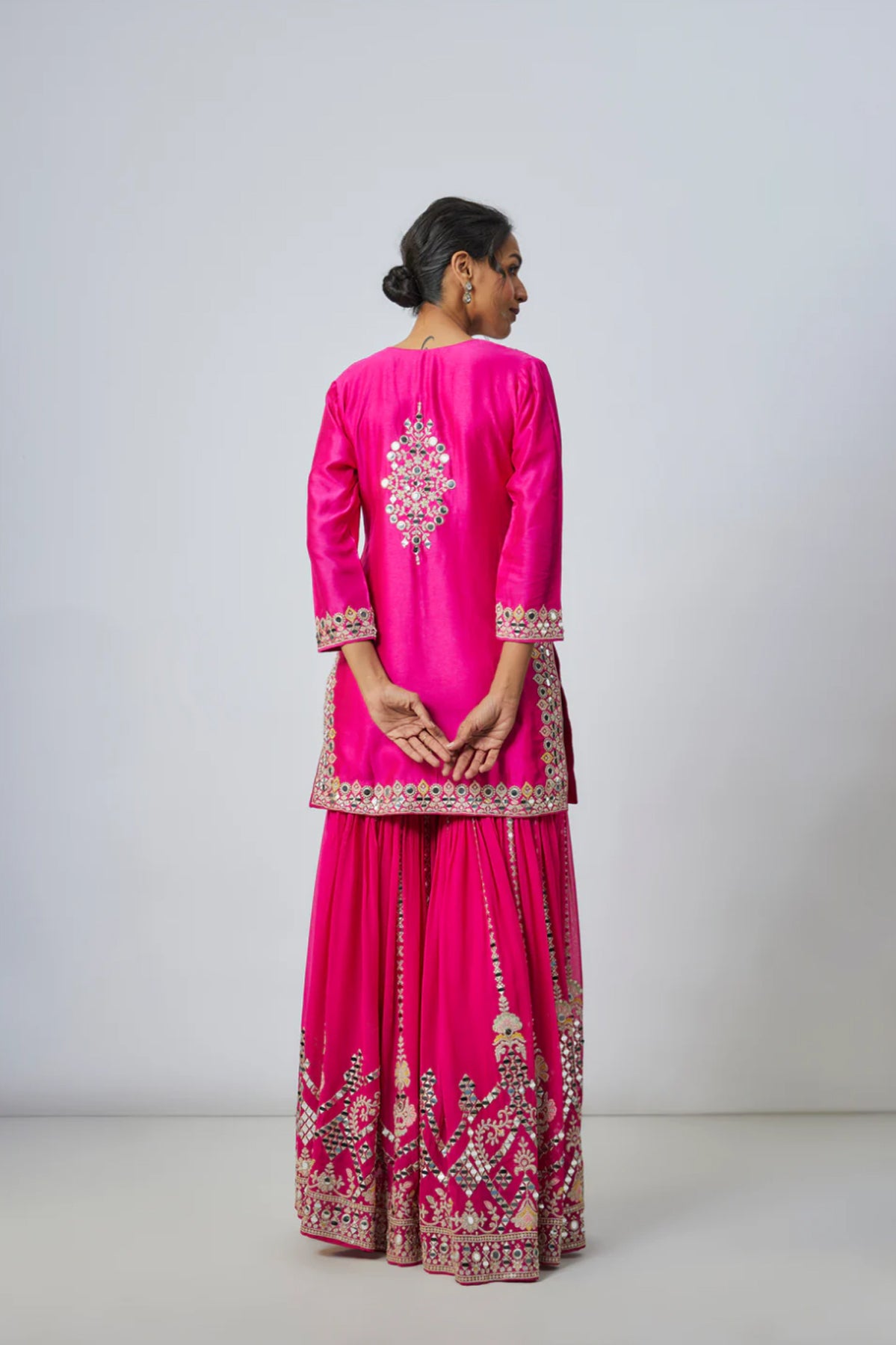 Ekantika Sharara Set