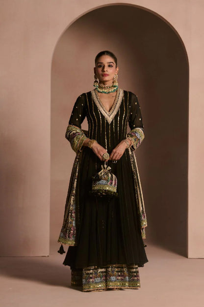 FIRDAUS EMARA ANARKALI SET