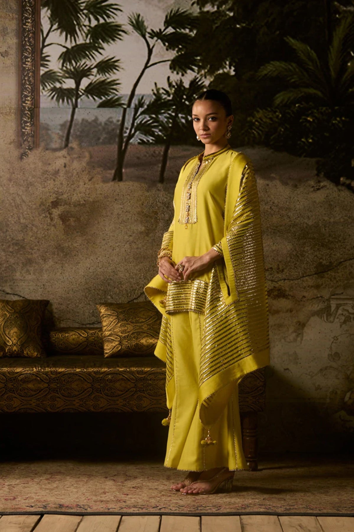 FIRDAUS CAPE SET