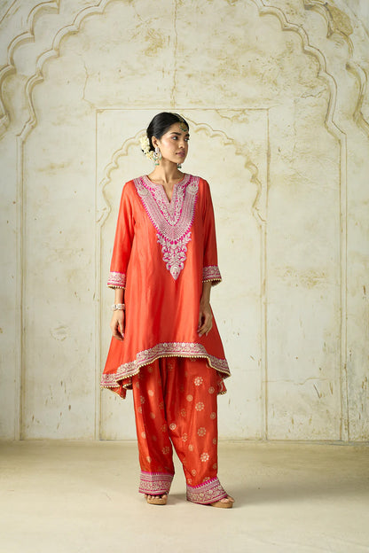 Nadia Farshi Set