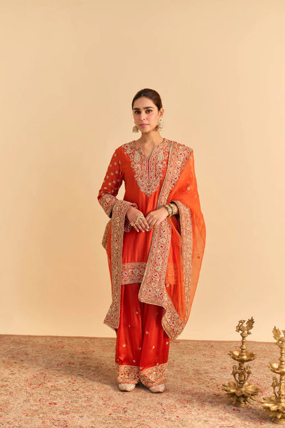 Naseha Dabka Zardozi Embroidered Short Kurta Set