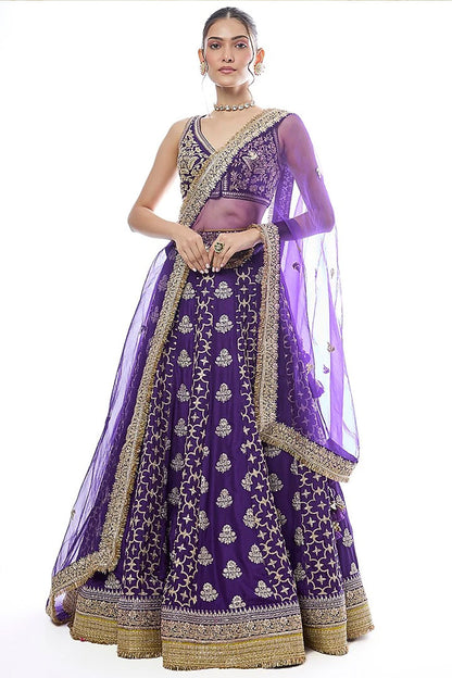 Ayat Lehenga Set
