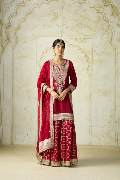 Ameena Sharara Set